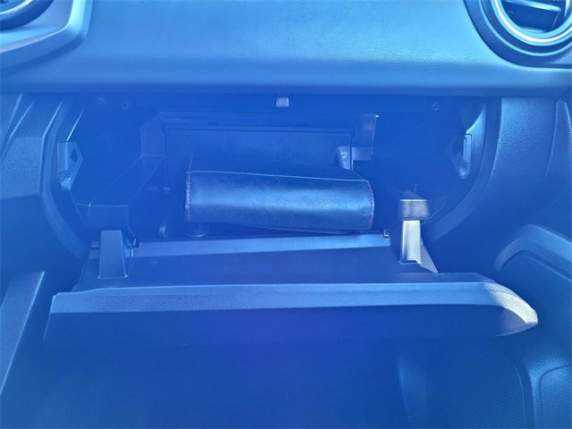 Used 2020 Toyota Tacoma 2WD Double Cab image 17