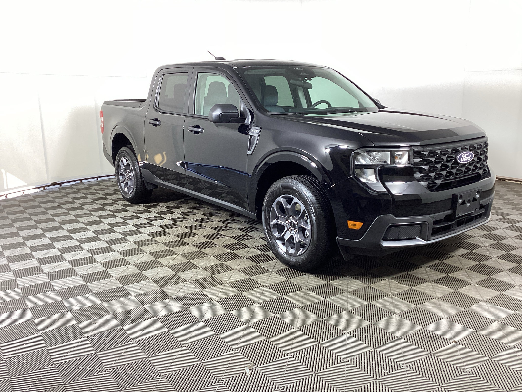 Certified 2026 Ford Maverick XLT w/ Equipment Group 301A AWD/4WD image 1