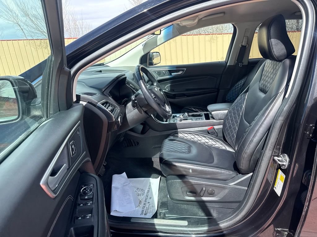 Certified 2024 Ford Edge Titanium AWD/4WD image 12