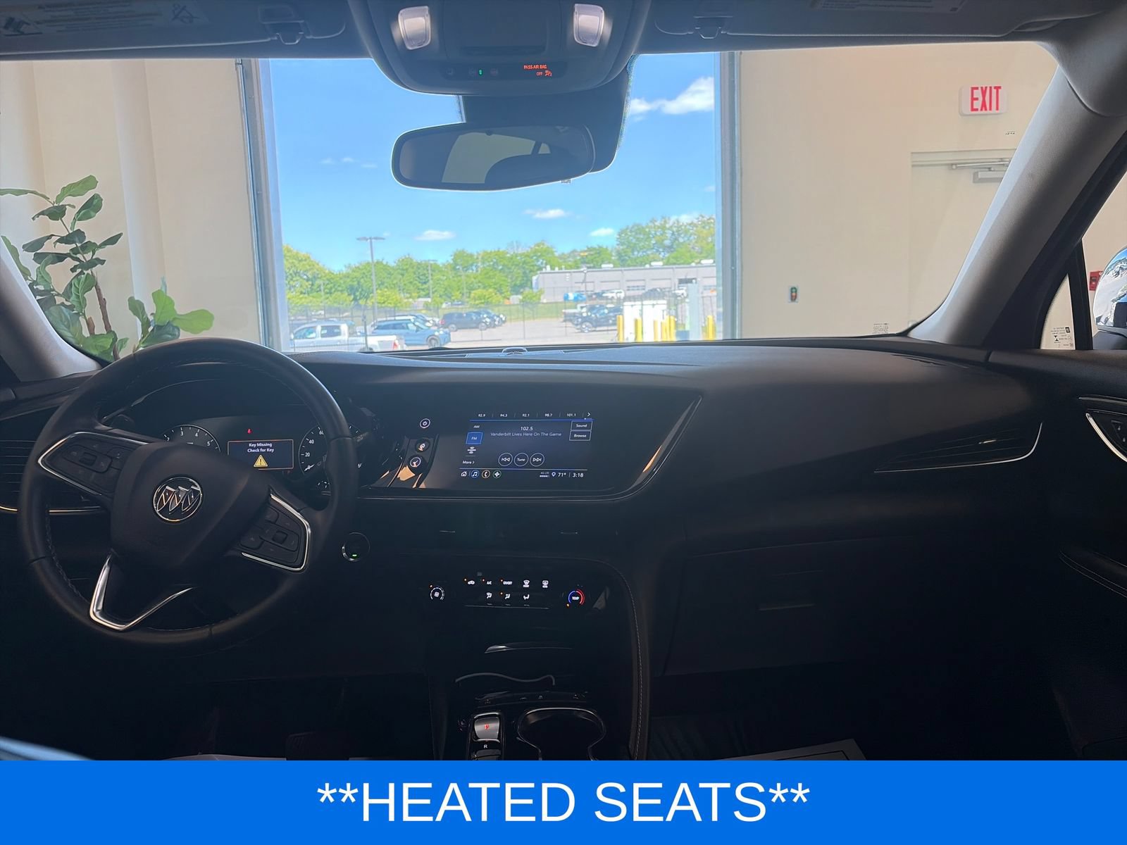 Used 2022 Buick Envision Preferred w/ Safety Package FWD image 8
