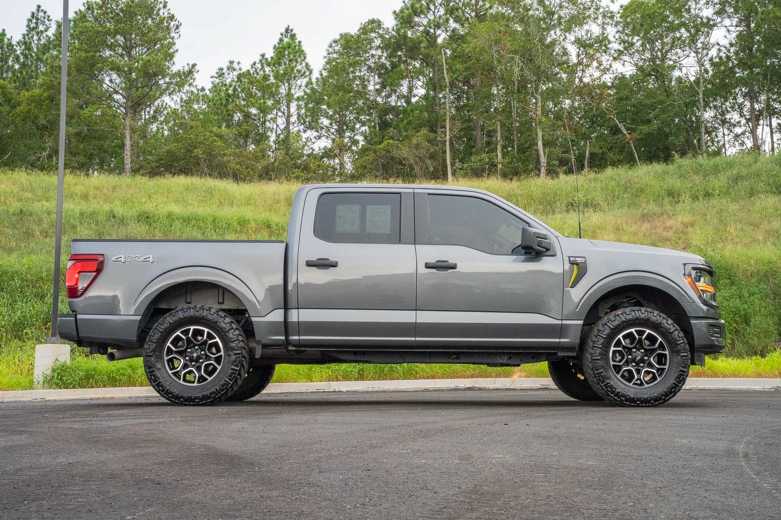 Certified 2025 Ford F150 STX AWD/4WD image 8