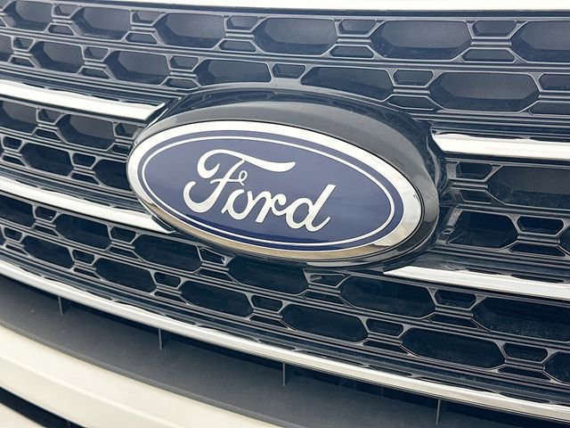 Certified 2020 Ford Explorer XLT w/ Equipment Group 202A image 29