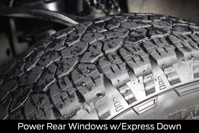 Used 2020 GMC Sierra 1500 AT4 w/ AT4 Premium Package image 23