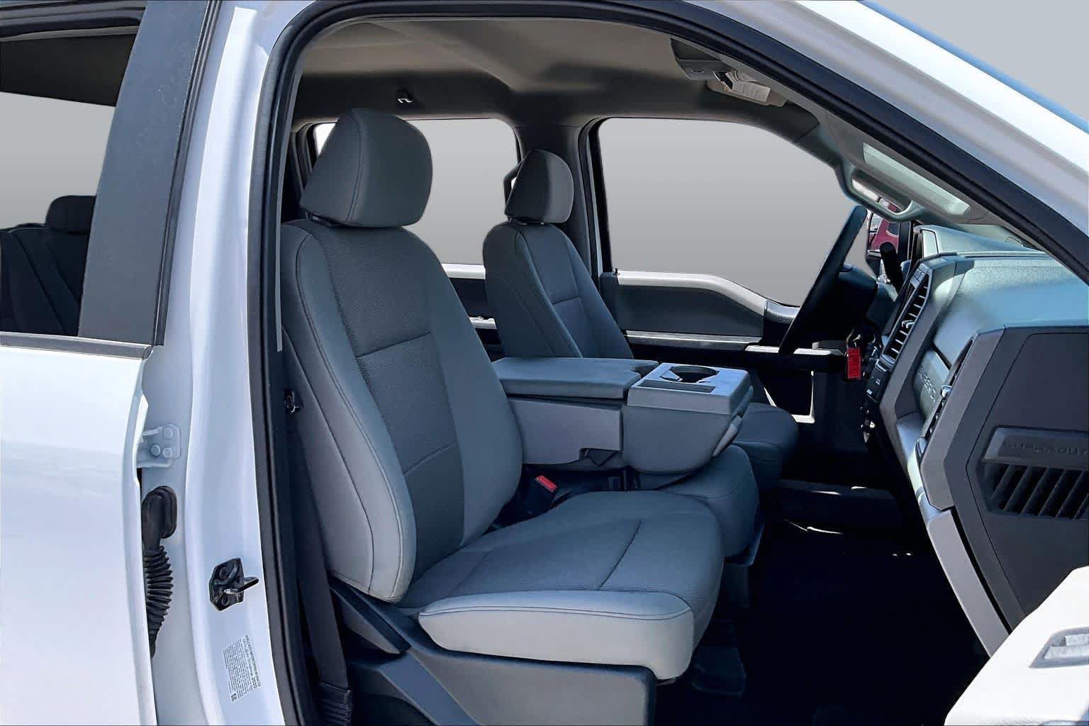 Certified 2020 Ford F350 XL w/ STX Appearance Package AWD/4WD image 9