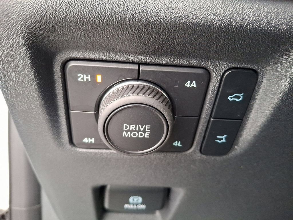 Certified 2025 Ford Expedition Max Active image 28