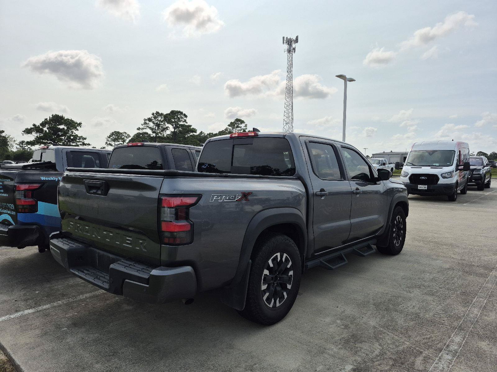 Used 2024 Nissan Frontier Pro-X w/ Technology Package RWD image 3