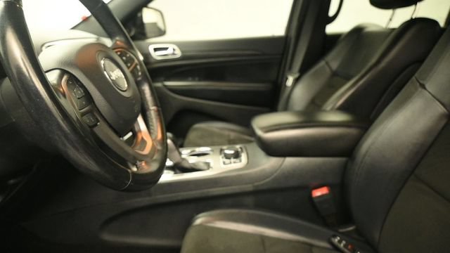 Used 2020 Jeep Grand Cherokee Altitude AWD/4WD image 20
