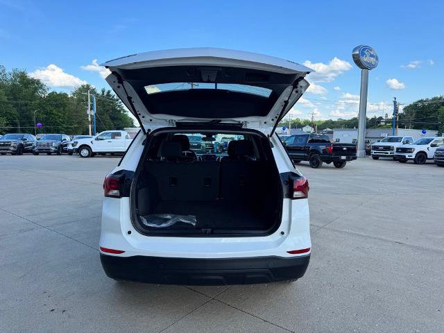 Used 2023 Chevrolet Equinox LS w/ LS Convenience Package AWD/4WD image 6