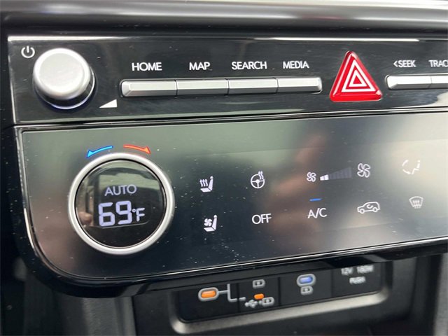 Used 2025 Hyundai Tucson Limited image 37