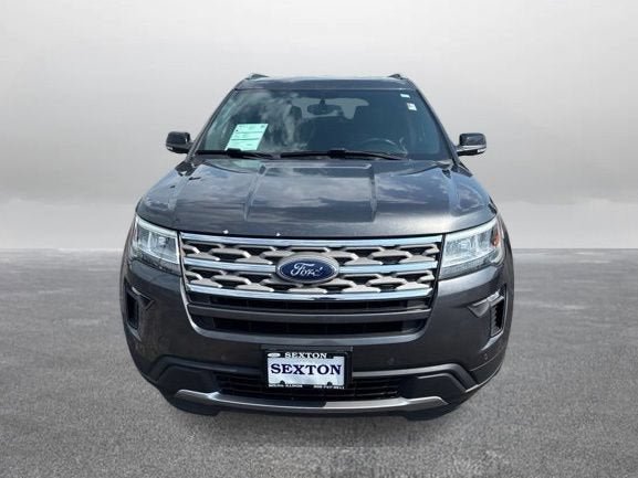 Certified 2018 Ford Explorer XLT w/ Equipment Group 202A AWD/4WD image 4