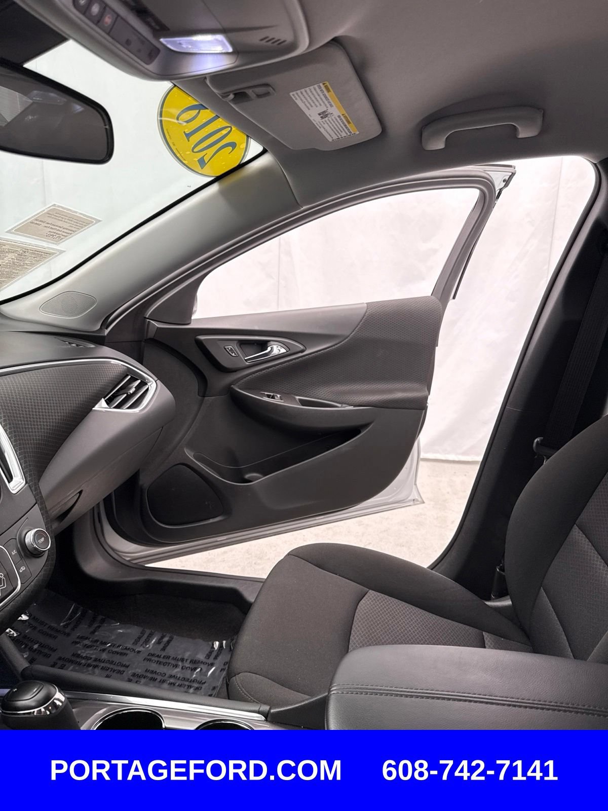 Used 2018 Chevrolet Malibu LT FWD image 21