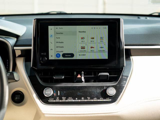 Used 2024 Toyota Corolla Cross XLE image 25