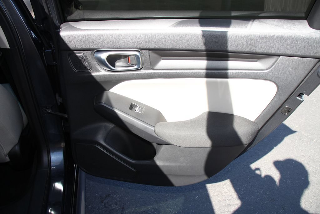 Used 2022 Honda Civic EX image 26