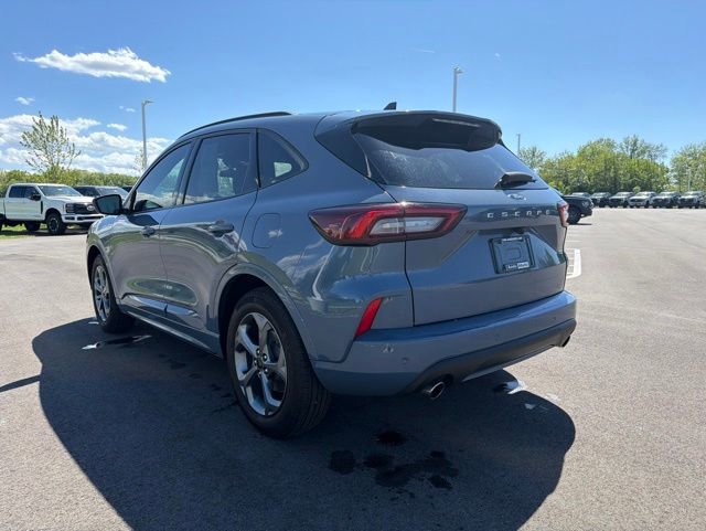 Certified 2024 Ford Escape ST-Line w/ Tech Pack #1 FWD image 13
