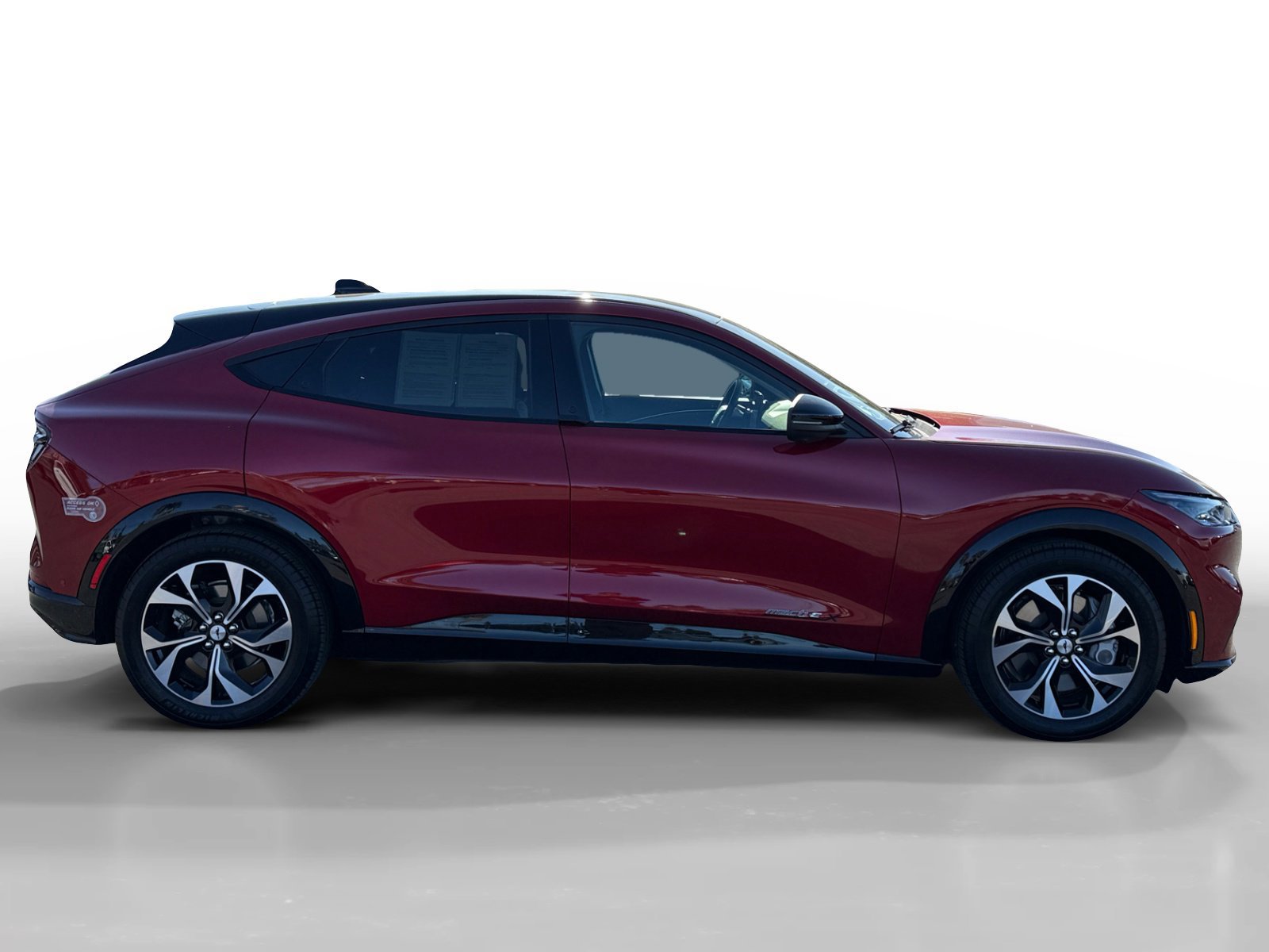 Certified 2022 Ford Mustang Mach-E Premium image 2