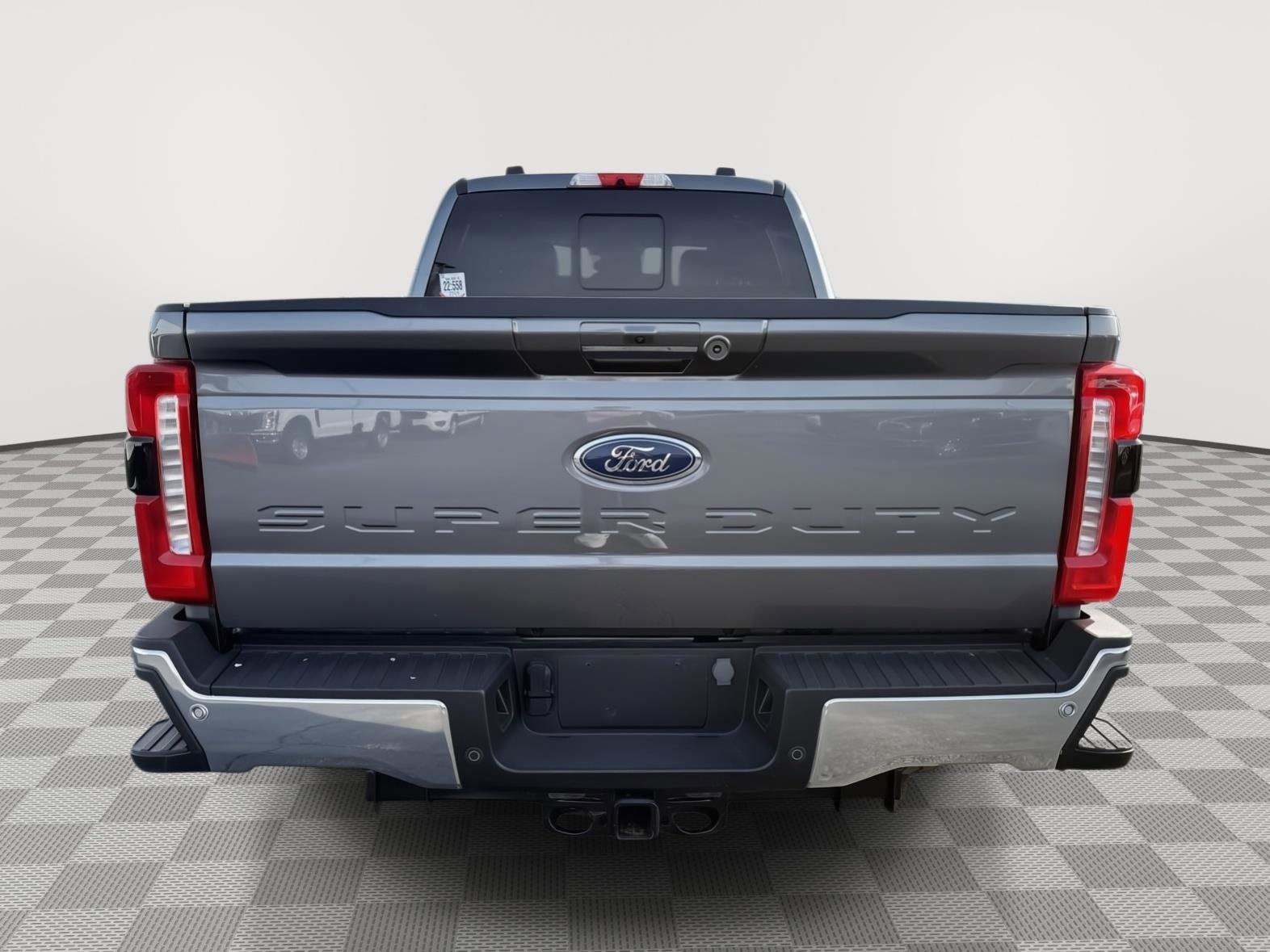 Certified 2024 Ford F250 Lariat w/ Lariat Ultimate Package AWD/4WD image 4