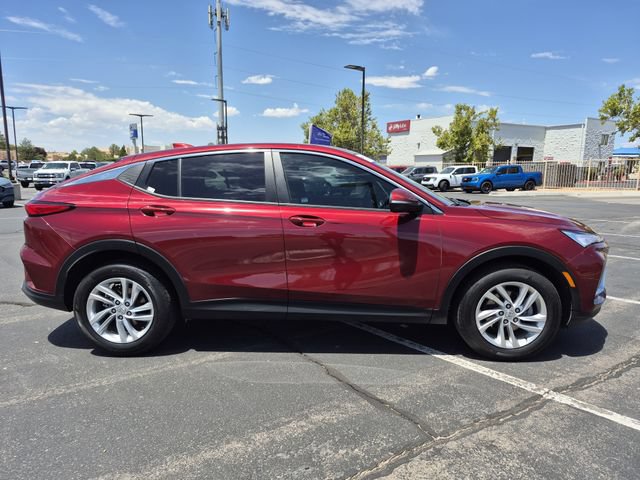 Used 2025 Buick Envista Sport Touring w/ Convenience I Package FWD image 8