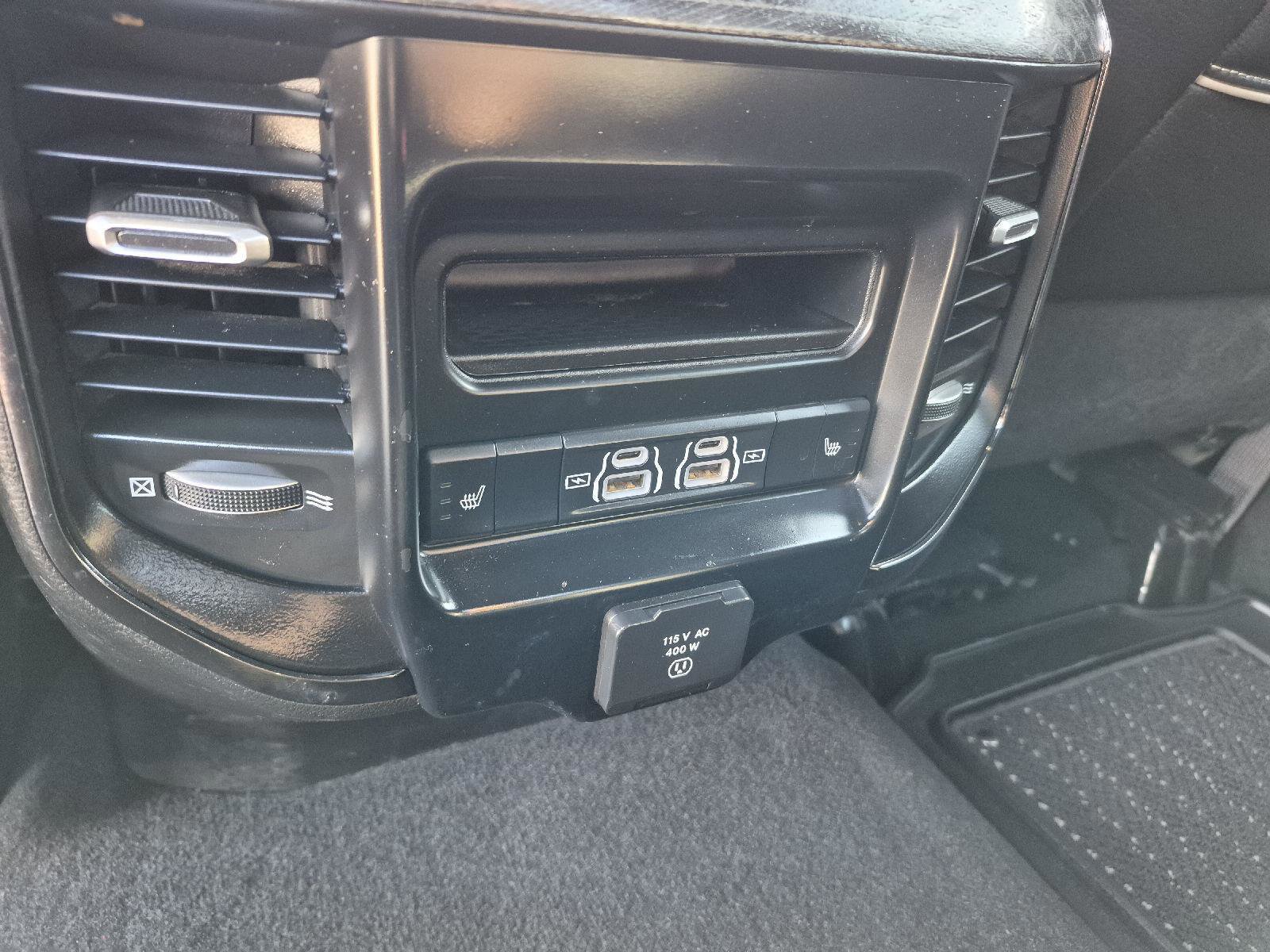 Used 2022 RAM 3500 Limited image 29