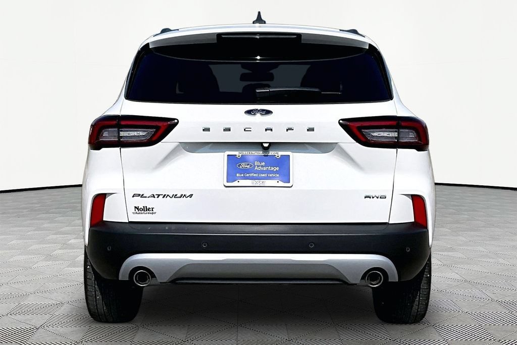 Certified 2023 Ford Escape Platinum w/ Premium Technology Package AWD/4WD image 4