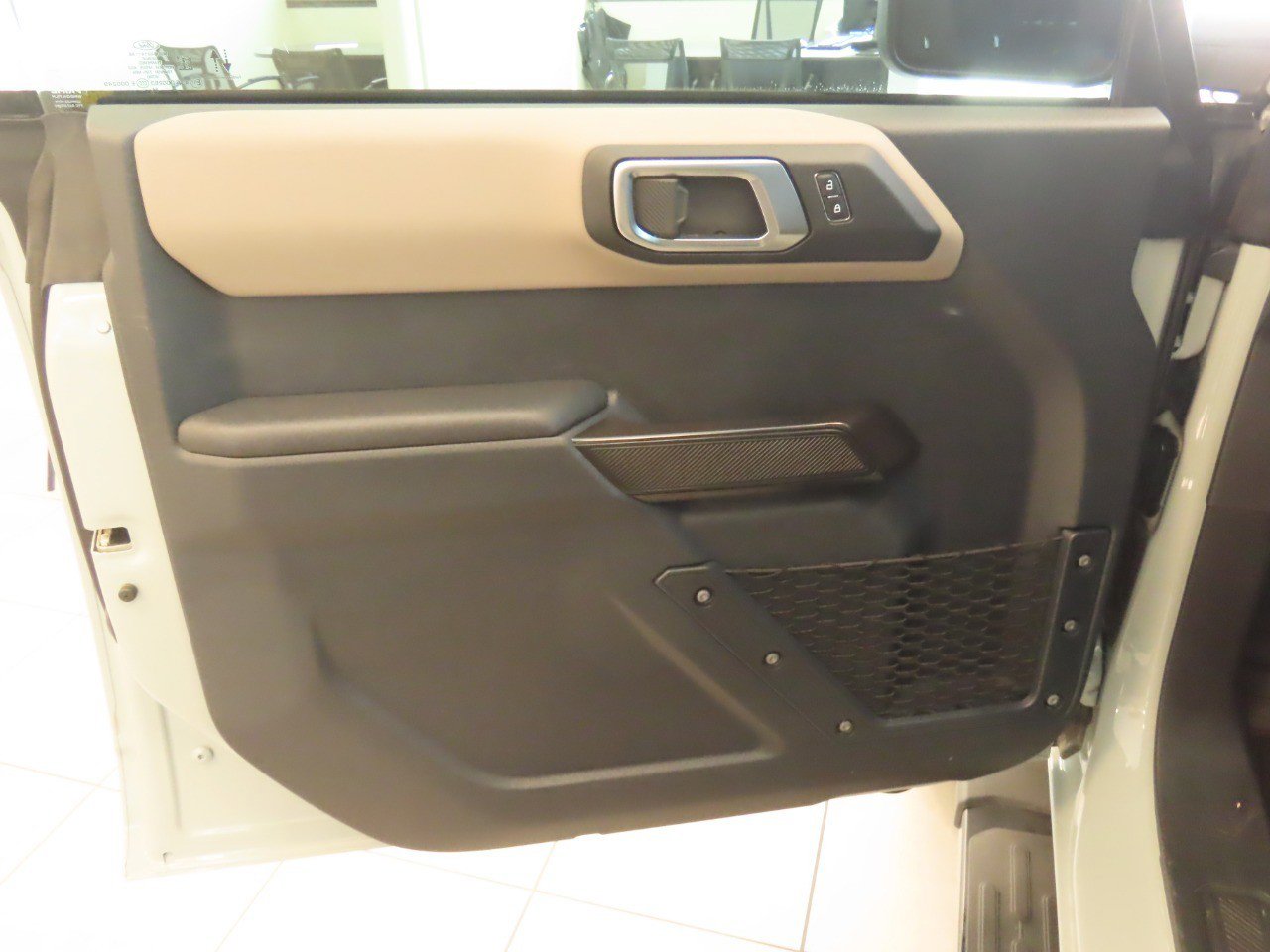Certified 2024 Ford Bronco Wildtrak AWD/4WD image 19