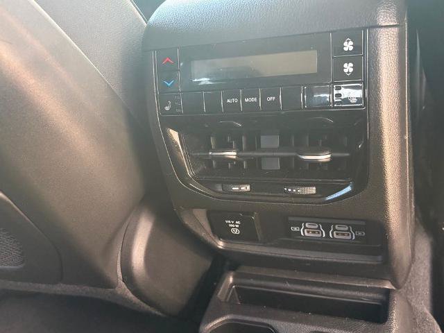 Used 2022 Jeep Grand Cherokee L Limited w/ Luxury Tech Group II AWD/4WD image 15
