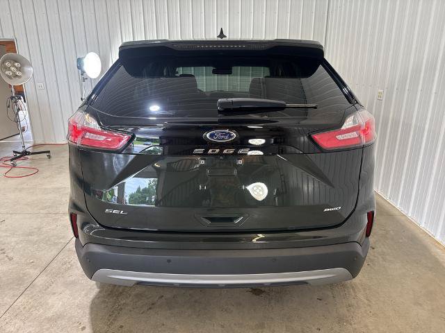 Certified 2022 Ford Edge SEL w/ Convenience Package AWD/4WD image 32