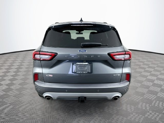 Certified 2023 Ford Escape ST-Line w/ Tech Pack #1 AWD/4WD image 10