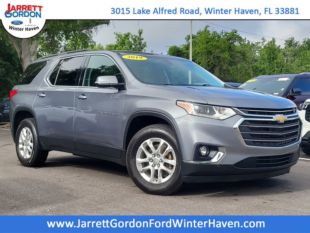 Used 2019 Chevrolet Traverse LT FWD image 1