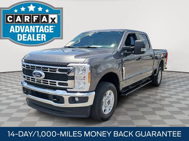 Certified 2025 Ford F250 XLT AWD/4WD image 3
