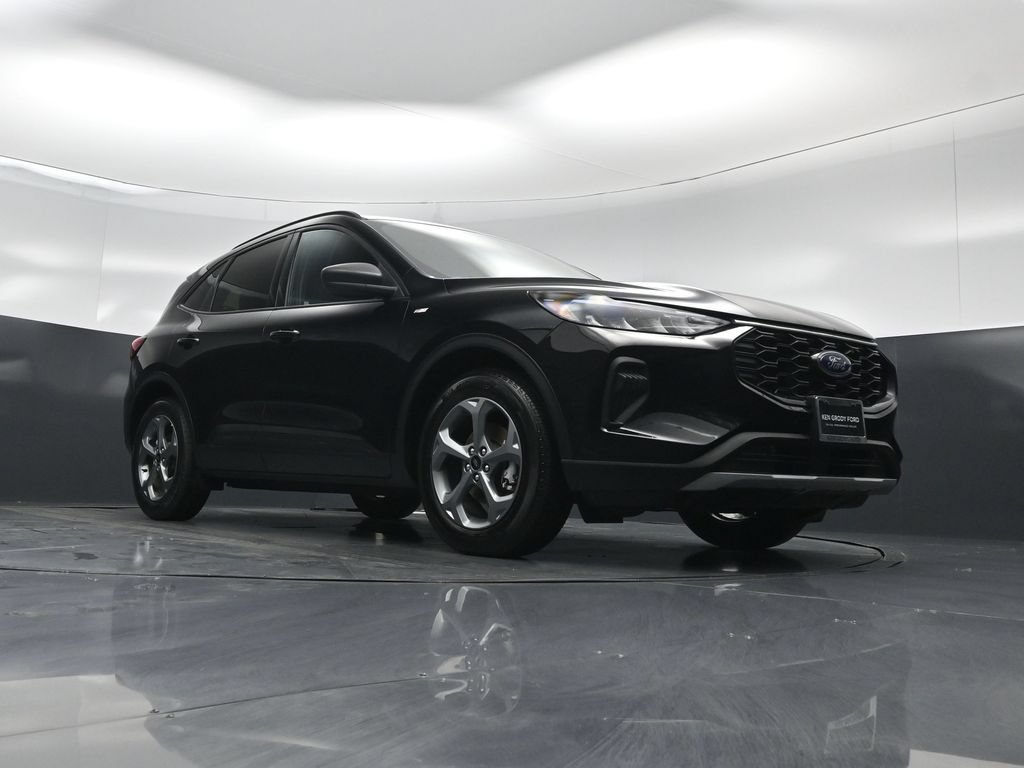 Certified 2025 Ford Escape ST-Line FWD image 44