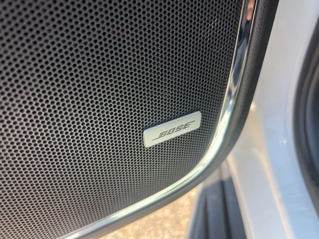 Used 2020 GMC Yukon SLE w/ Convenience Package image 9