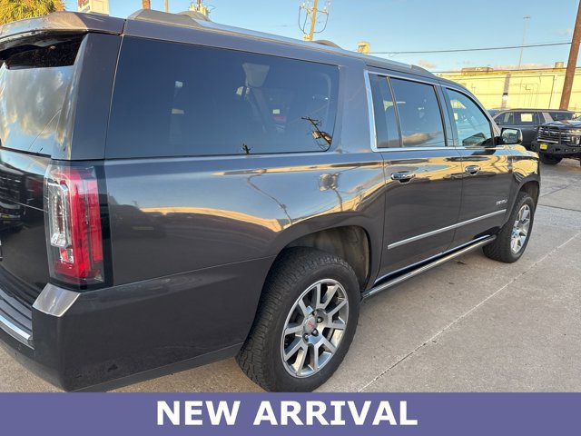Used 2017 GMC Yukon XL Denali w/ Open Road Package image 2