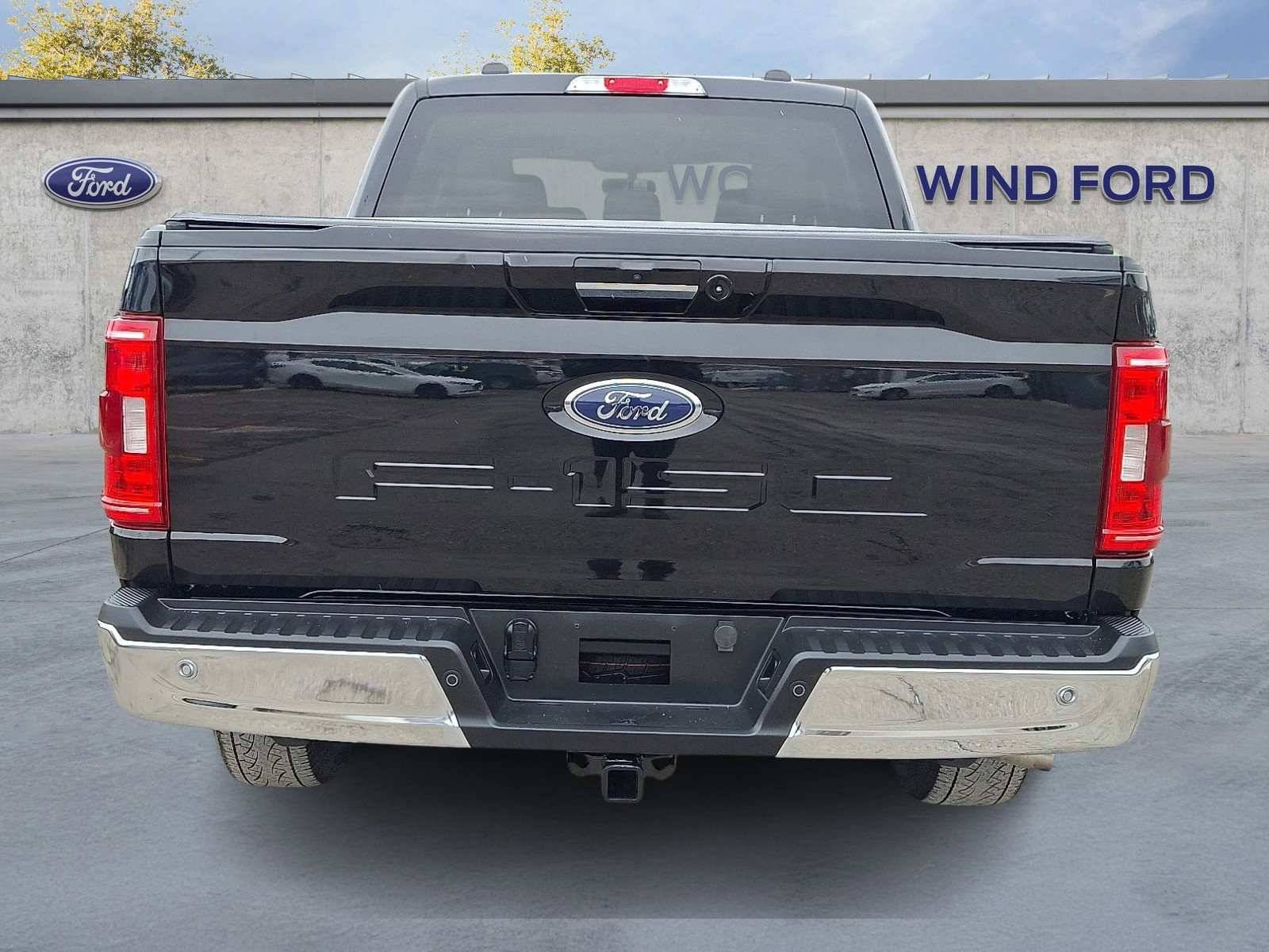 Certified 2023 Ford F150 XLT w/ Equipment Group 302A High image 3