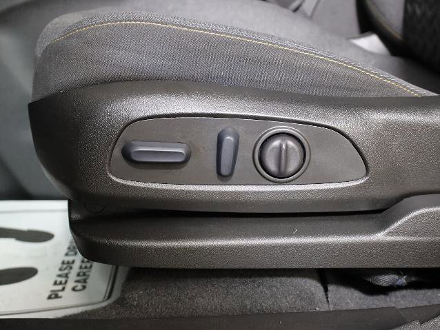 Used 2023 Chevrolet Equinox LT image 18