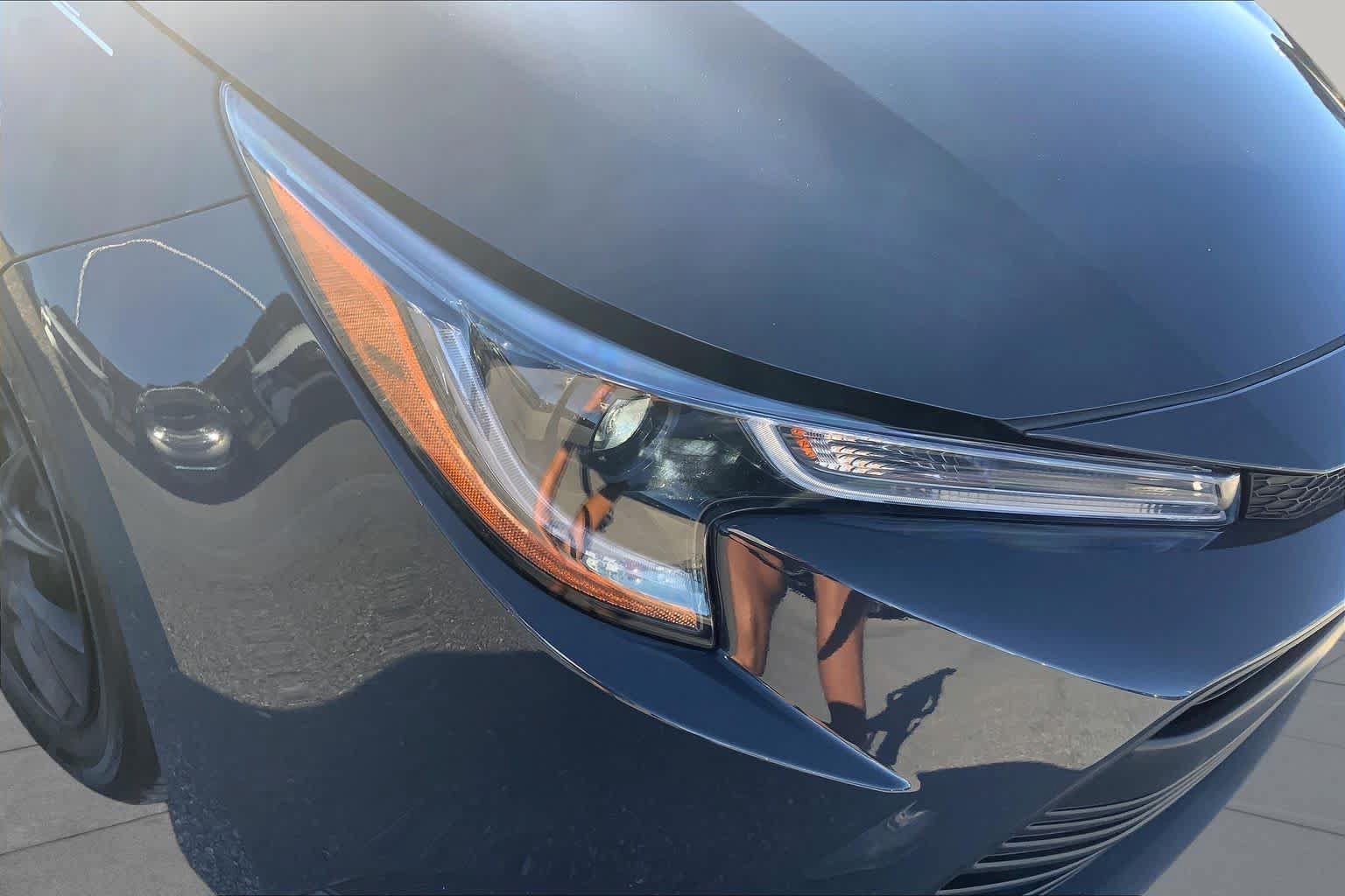 Used 2026 Toyota Corolla LE FWD image 28