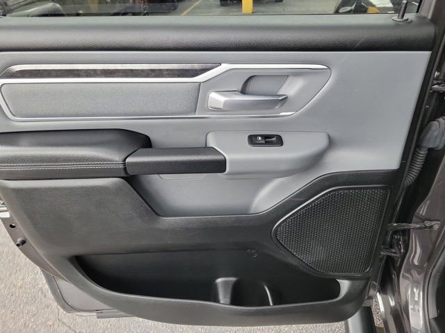Used 2020 RAM 1500 Big Horn RWD image 11