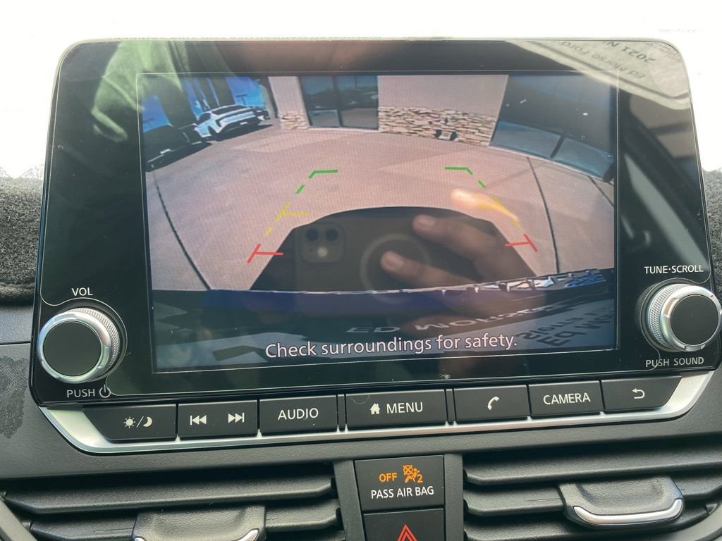 Used 2021 Nissan Altima 2.5 SR w/ SR Premium Package image 36