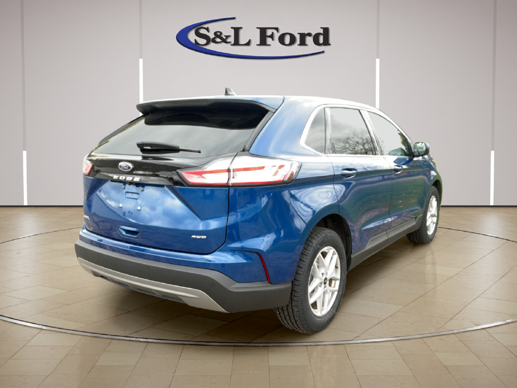 Certified 2024 Ford Edge SEL w/ Convenience Package AWD/4WD image 7