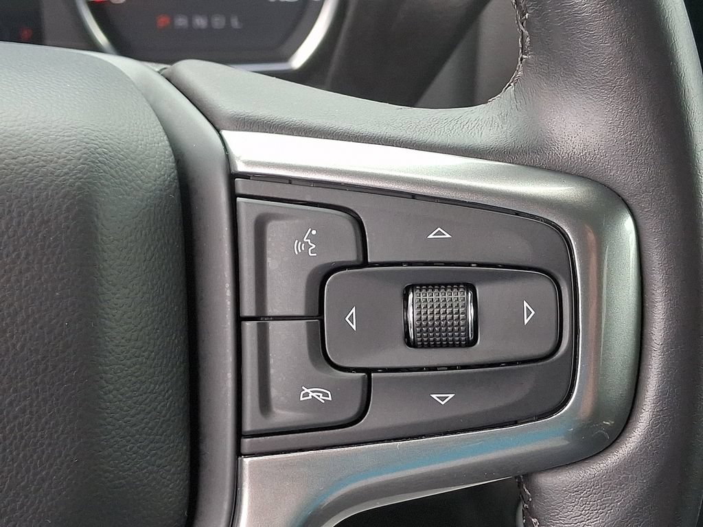 Used 2022 Chevrolet Silverado 1500 LT AWD/4WD image 21