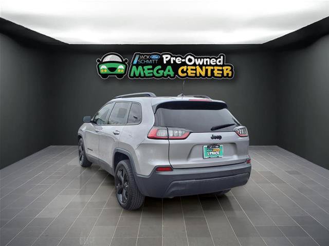 Used 2020 Jeep Cherokee Latitude Plus FWD image 3