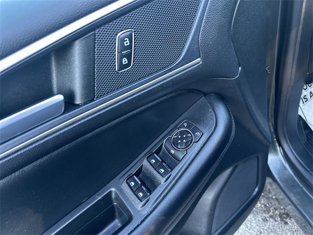 Certified 2022 Ford Edge SEL w/ Convenience Package image 27