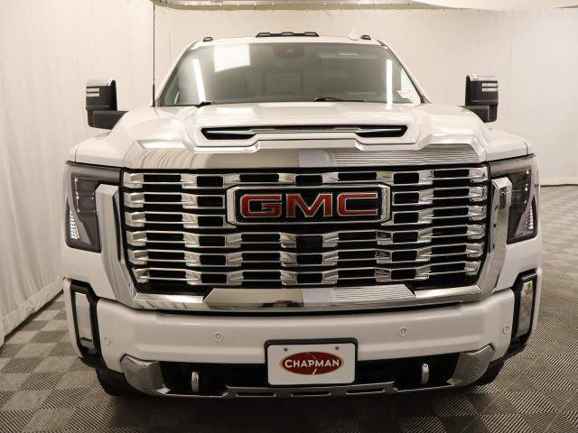 Used 2024 GMC Sierra 3500 Denali w/ Denali Reserve Package AWD/4WD image 16