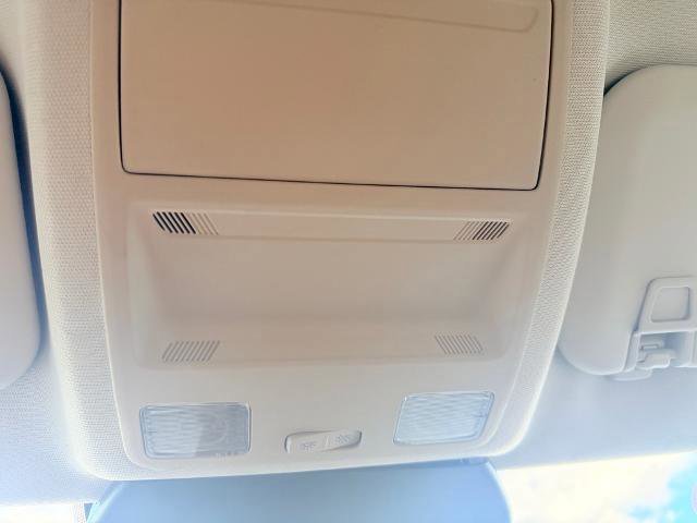 Certified 2022 Ford Escape SE w/ SE Sport Appearance Package image 35