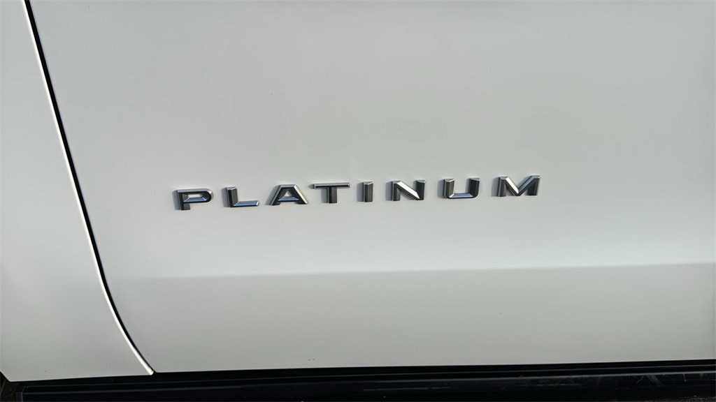 Certified 2025 Ford Expedition Max Platinum image 7