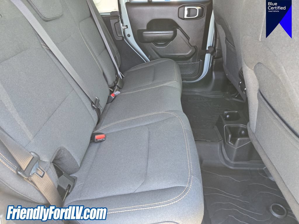 Used 2024 Jeep Wrangler Unlimited Sport AWD/4WD image 18