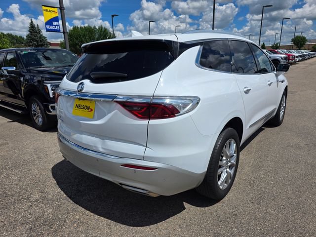 Used 2024 Buick Enclave Essence w/ Experience Buick Package AWD/4WD image 8