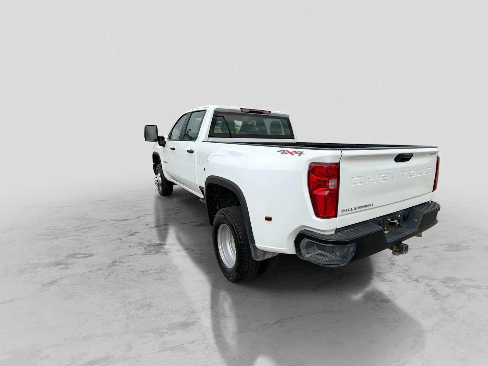 Used 2024 Chevrolet Silverado 3500 W/T AWD/4WD image 4