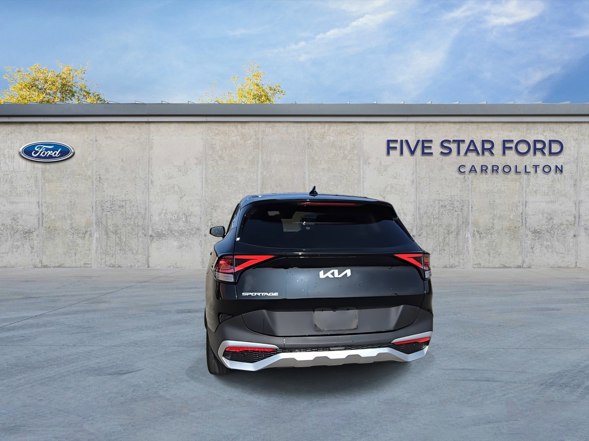 Used 2023 Kia Sportage EX image 4