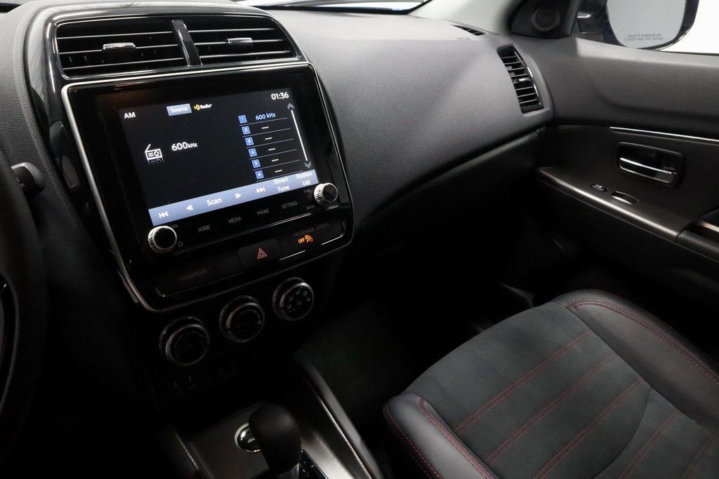 Used 2025 Mitsubishi Outlander Sport SE image 30