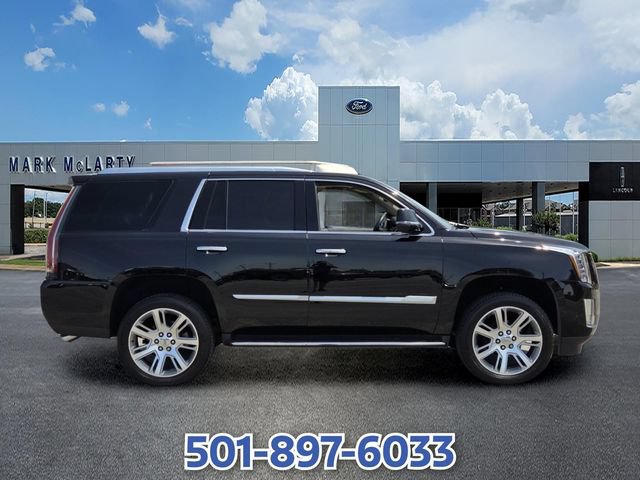 Used 2020 Cadillac Escalade Luxury AWD/4WD image 6